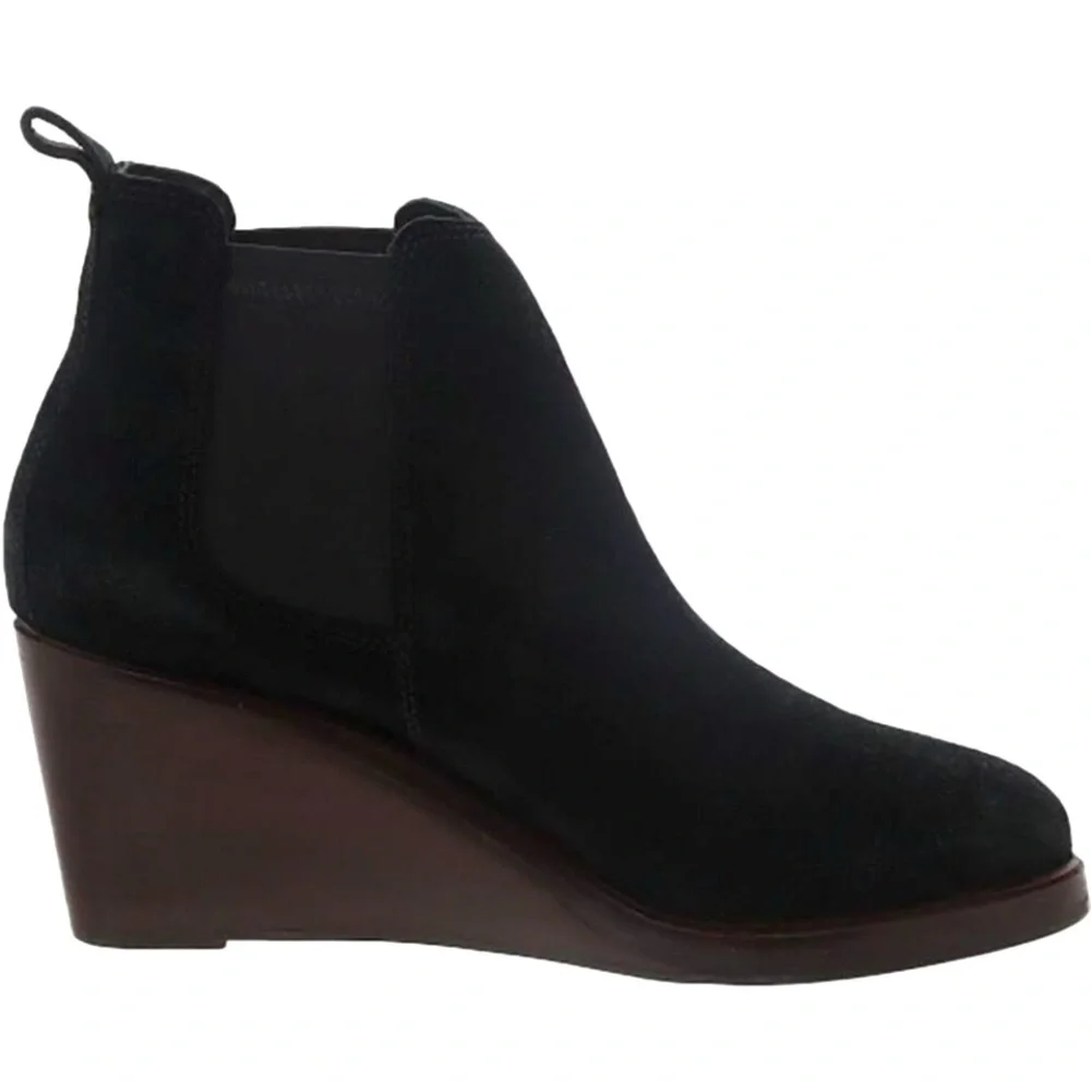 Clark’s Black Suede Boots Size 8 Black Suede Wedge Chelsea Boots Clarks NEW!
